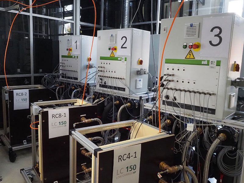 ISE-Team-develop-refrigeration-circuits-for-heat-pumps_messstaende