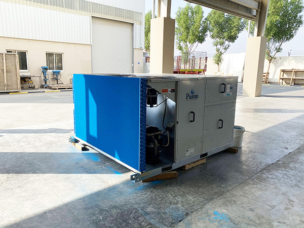 Figures 4 and 5: Water-based acrylic HVAC/R coating applied to the coils of an air-cooled chiller (left) and rooftop packaged unit (right) in the Middle East. Courtesy of Aqua Aero Coatings BV (URL: https://www.aquaaero.net)