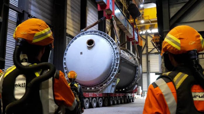 Aurubis installs Anode furnaces at Hamburg site Aurubis installs Anode furnaces at Hamburg site