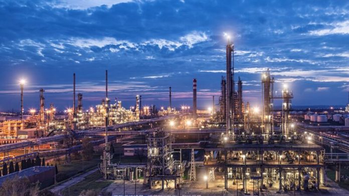 MOL Group starts production at Százhalombatta refinery