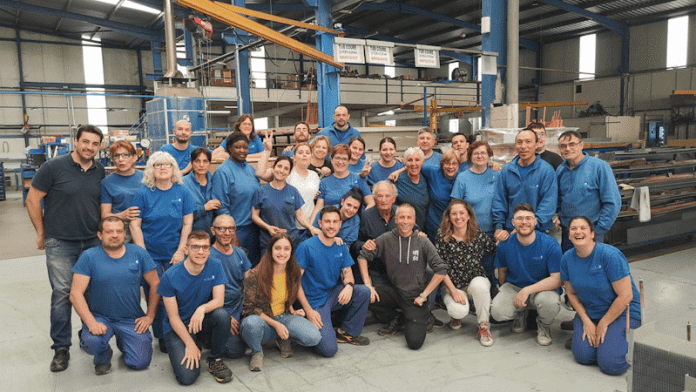 Lordan signs a partnership agreement with Spain Lordan signs a partnership agreement with Spain
