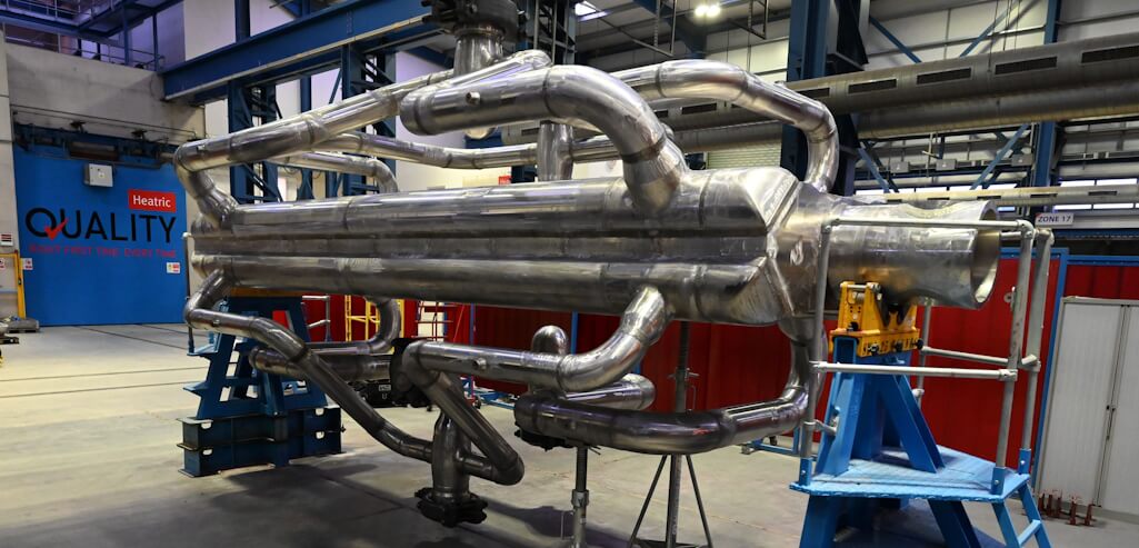 The Heatric “HTR” (High Temperature Recuperator) PCHE at the Heatric manufacturing facility in Poole, UK before shipment. The Heatric “HTR” (High Temperature Recuperator) PCHE at the Heatric manufacturing facility in Poole, UK before shipment.