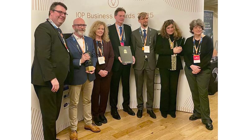 Sunamp wins IOP Business Innovation Award Sunamp wins IOP Business Innovation Award