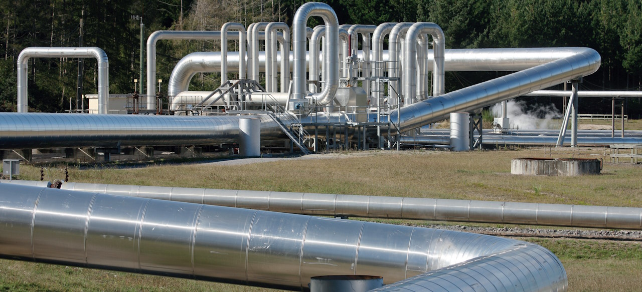 Geothermal environments are harsh, often containing high levels of chlorides, hydrogen sulfide, and other corrosive elements. Geothermal environments are harsh, often containing high levels of chlorides, hydrogen sulfide, and other corrosive elements.